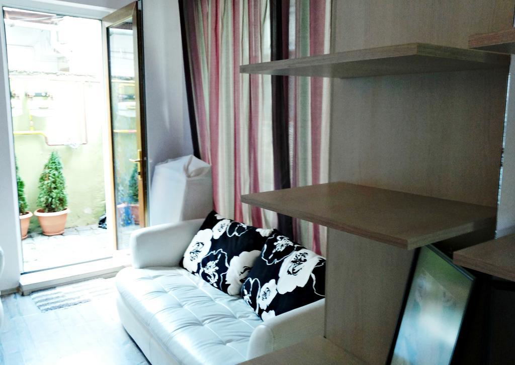 Lucas 10 Apartments คลูจ-นาโปกา ห้อง รูปภาพ
